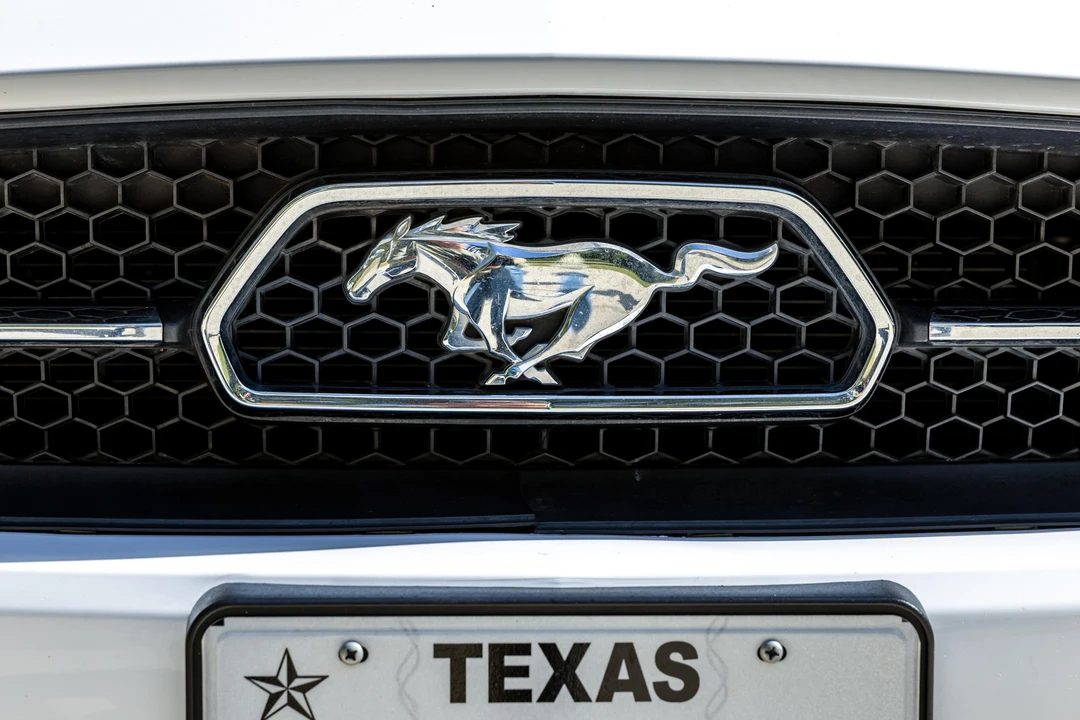 2015 Ford S550 Mustang - Image 12 of 31