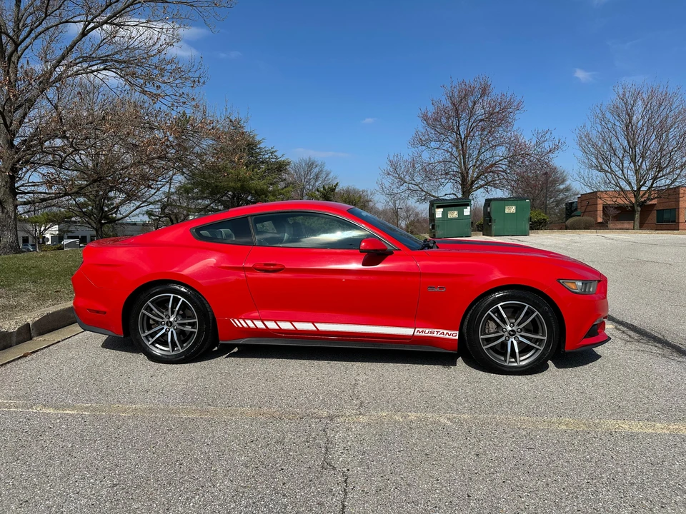 2015 Ford S550 Mustang - Image 13 of 31