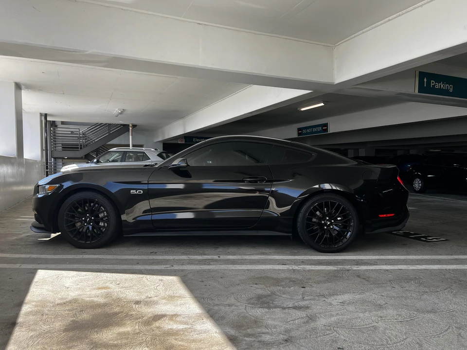 2015 Ford S550 Mustang - Image 10 of 31