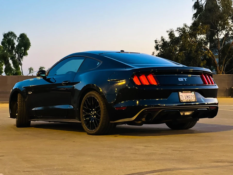 2015 Ford S550 Mustang - Image 12 of 31