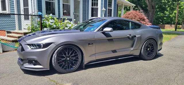 2015 Ford Mustang GT Premium Coupe 2D