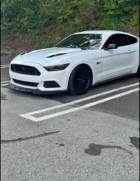 2015 Ford Mustang GT Premium Coupe 2D