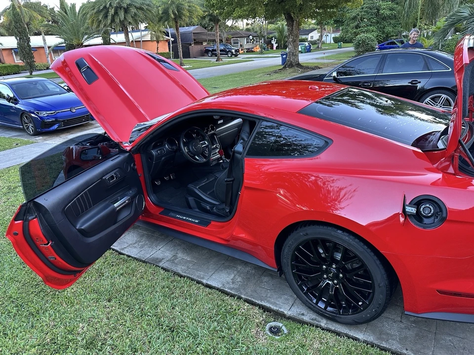 2015 Ford S550 Mustang - Image 8 of 20