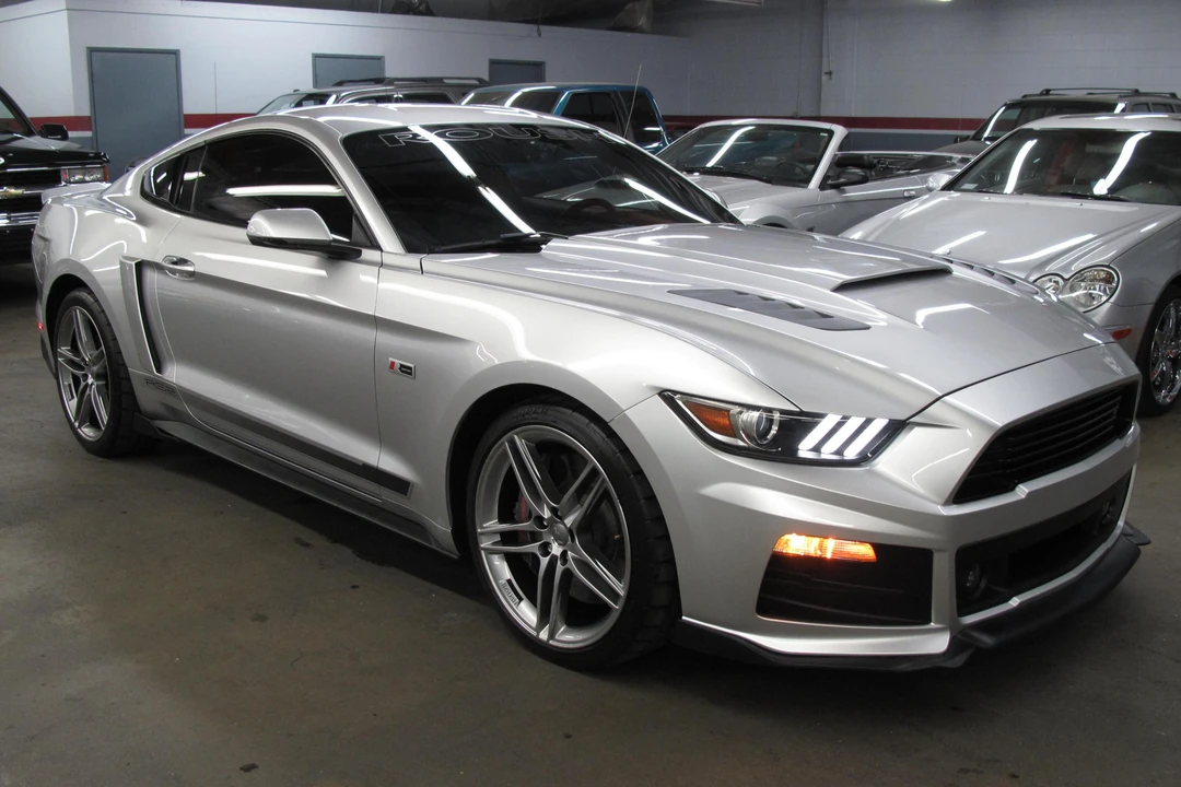 2015 Ford S550 Mustang - Image 1 of 5