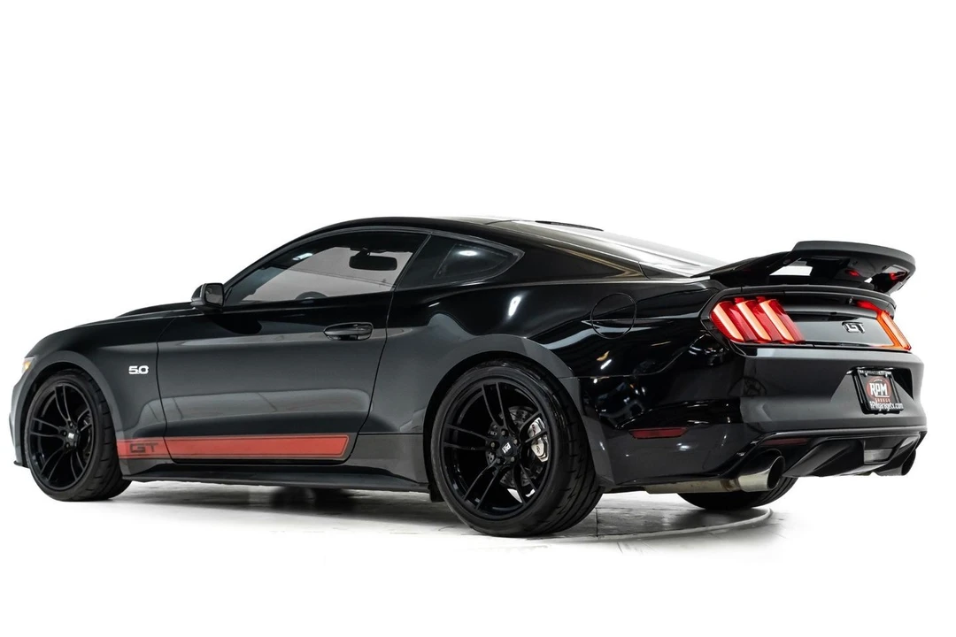 2015 Ford S550 Mustang GT - Image 11 of 31