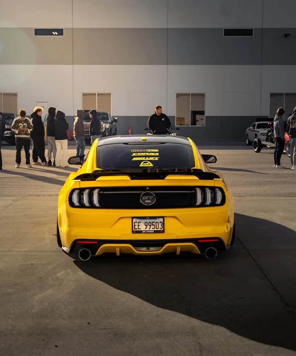 2015 Ford S550 Mustang - Image 2 of 8