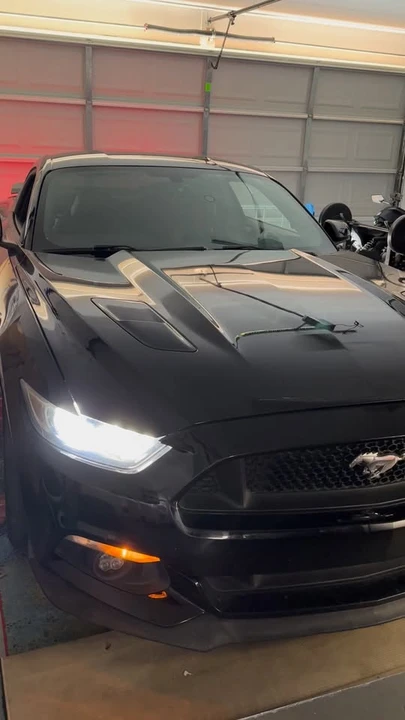 2015 Ford S550 Mustang - Image 2 of 2
