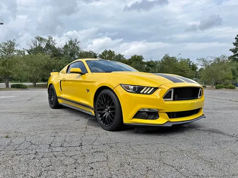 2015 Ford Mustang V6