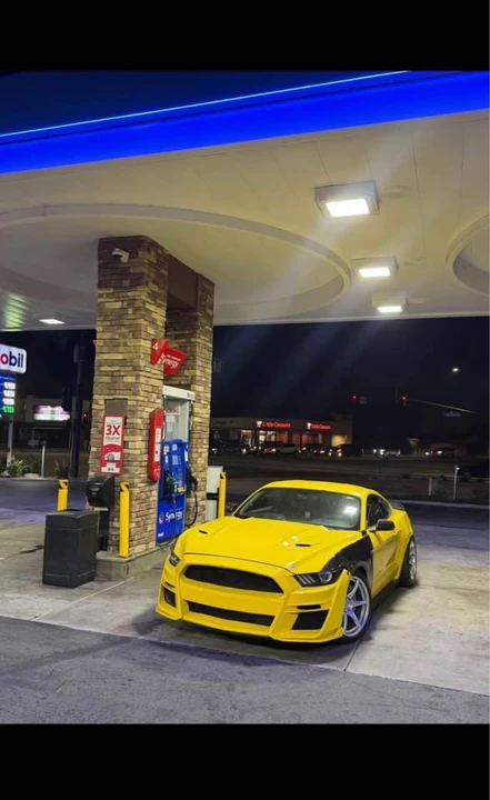 2015 Ford S550 Mustang - Image 2 of 8
