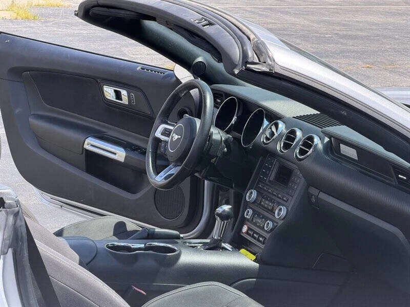 2015 Ford S550 Mustang - Image 9 of 11