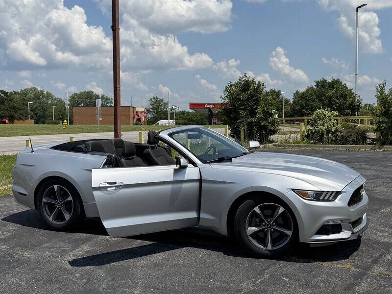 2015 Ford S550 Mustang - Image 8 of 11