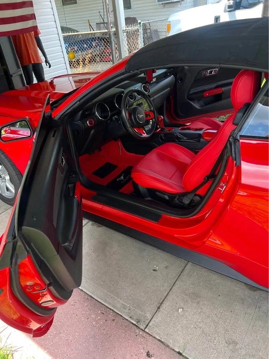 2015 Ford S550 Mustang - Image 7 of 17