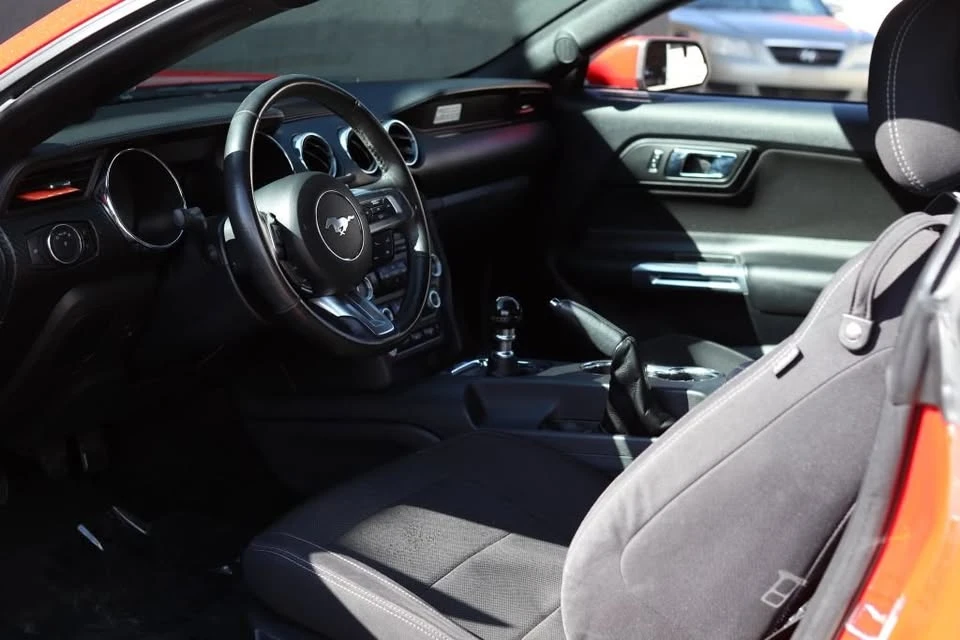 2015 Ford S550 Mustang - Image 11 of 20