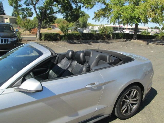 2015 Ford S550 Mustang - Image 12 of 16
