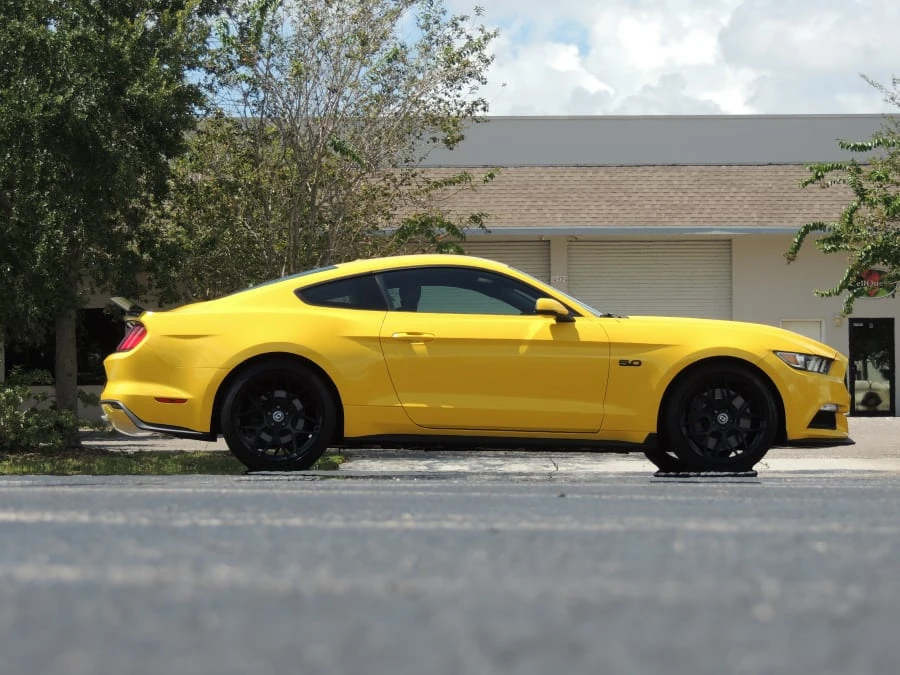 2015 Ford S550 Mustang - Image 2 of 12