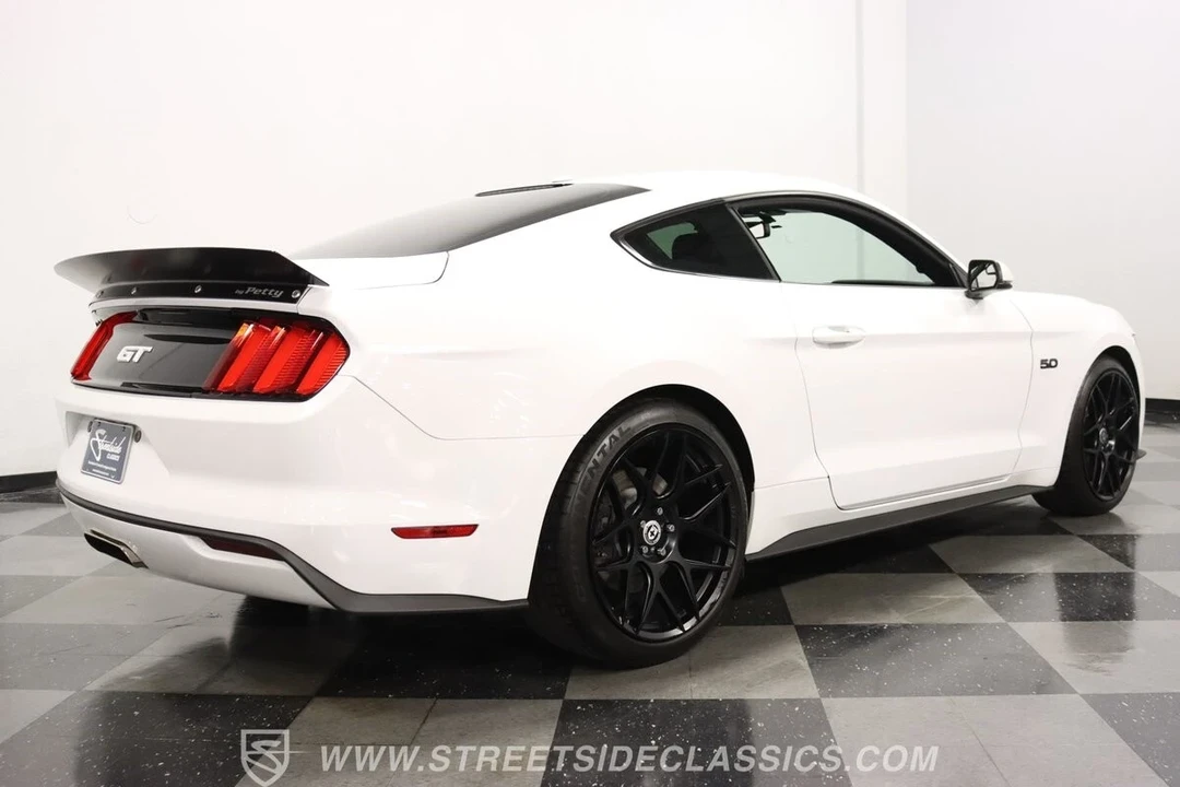 2015 Ford S550 Mustang - Image 14 of 21