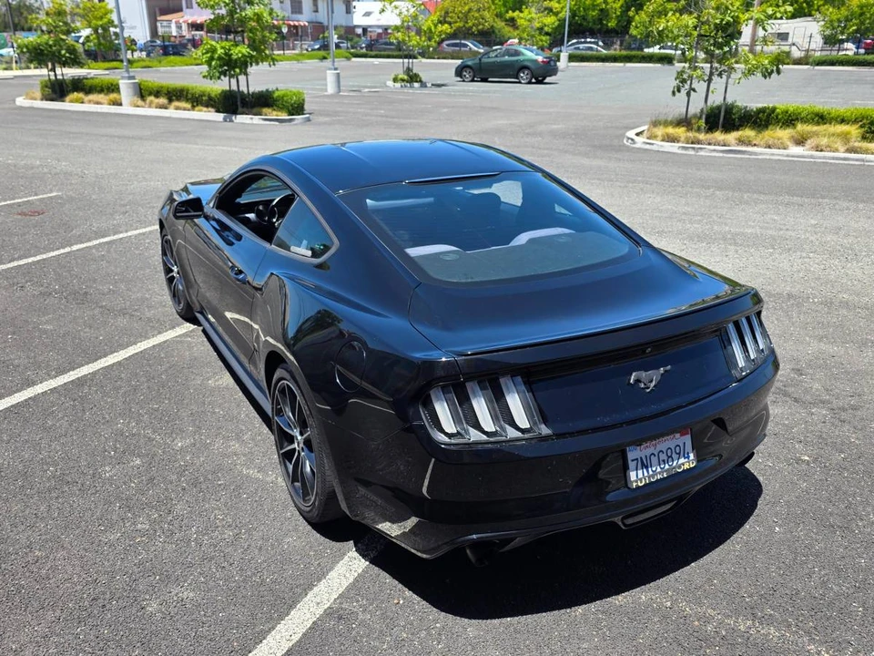 2015 Ford S550 Mustang - Image 4 of 10