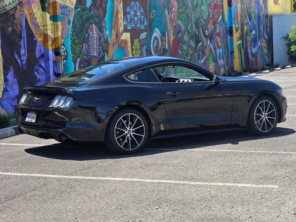 2015 Ford S550 Mustang - Image 5 of 10