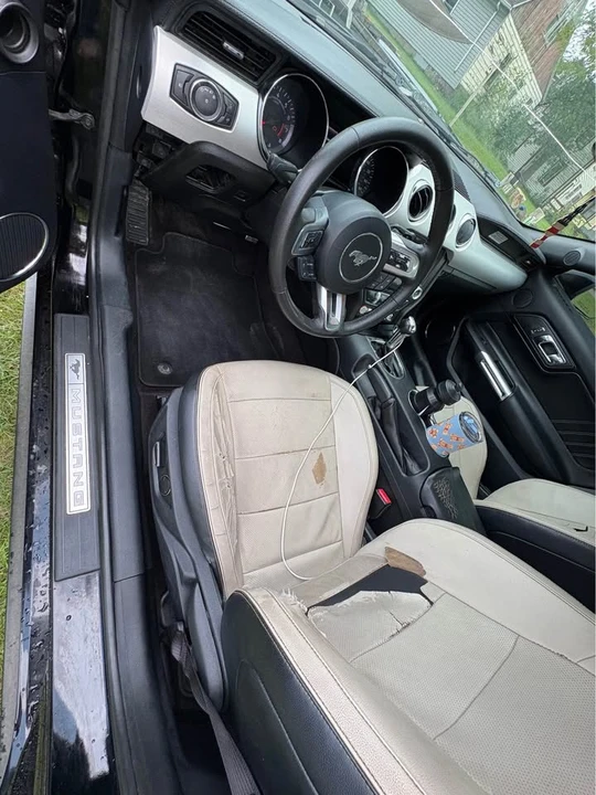 2015 Ford S550 Mustang - Image 9 of 13