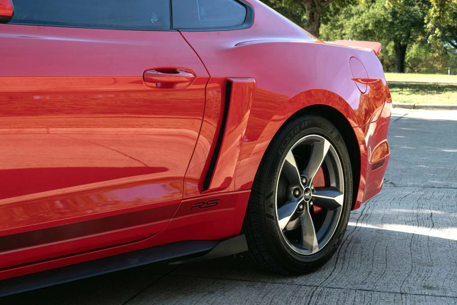 2015 Ford S550 Mustang - Image 18 of 31