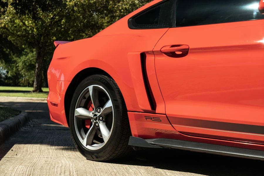 2015 Ford S550 Mustang - Image 11 of 31