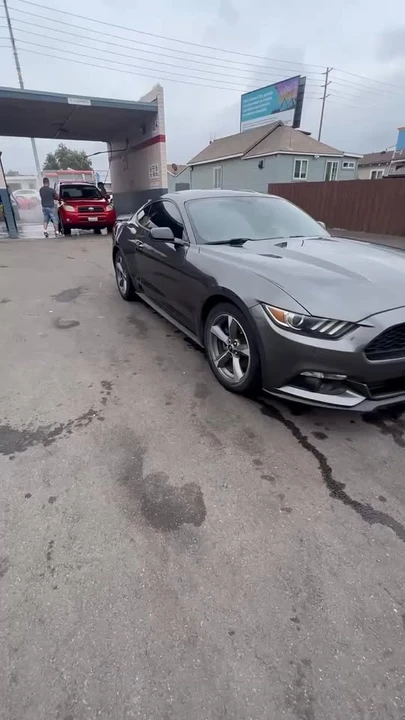2015 Ford S550 Mustang - Image 3 of 3