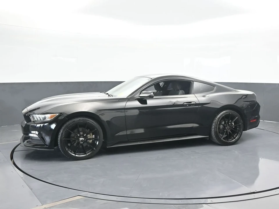 2015 Ford S550 Mustang - Image 2 of 12