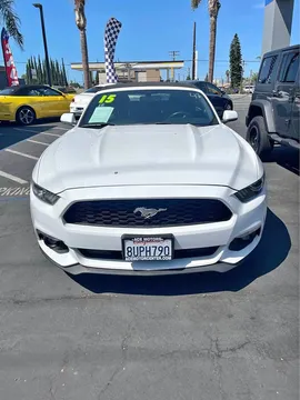 2015 Ford Mustang V6 Convertible