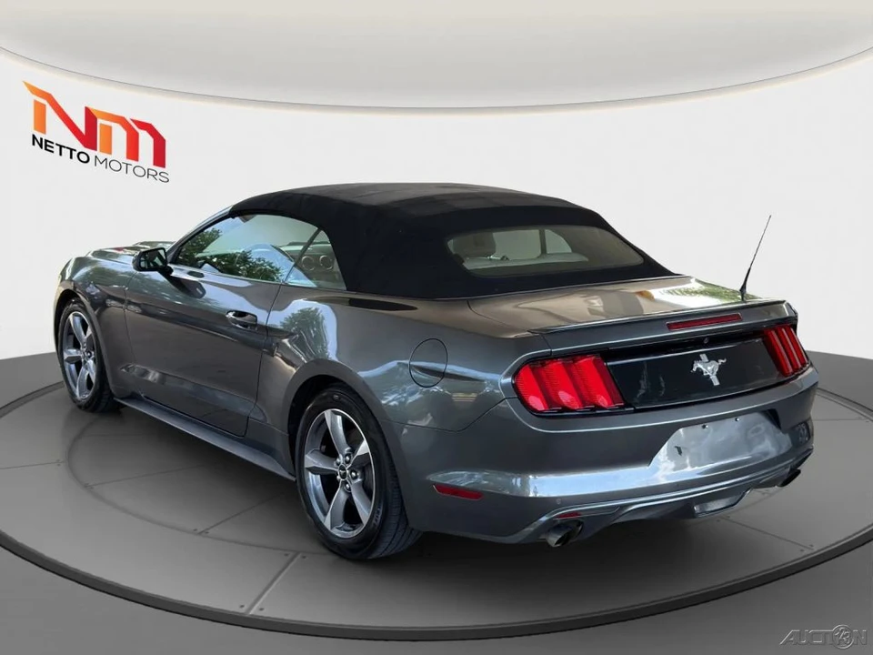2015 Ford S550 Mustang - Image 10 of 24