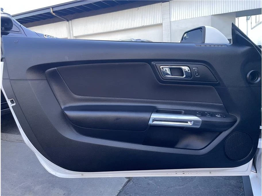 2015 Ford S550 Mustang - Image 3 of 19