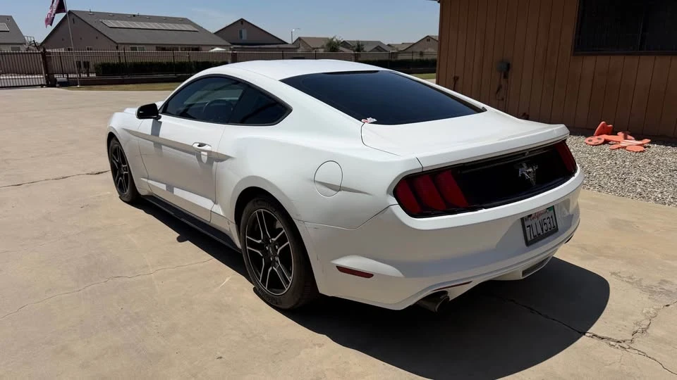 2015 Ford S550 Mustang - Image 4 of 11