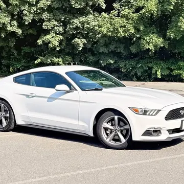 2015 Ford Mustang V6 Coupe