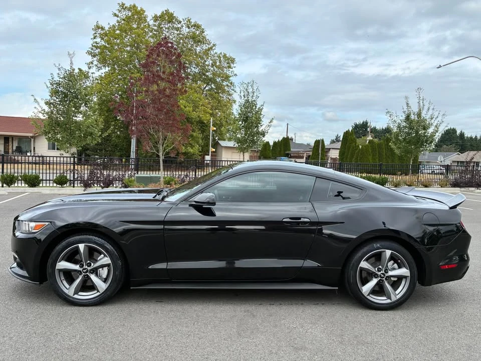 2015 Ford S550 Mustang - Image 2 of 15