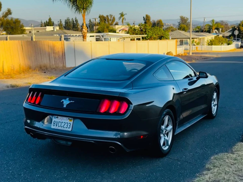 2015 Ford S550 Mustang - Image 7 of 13