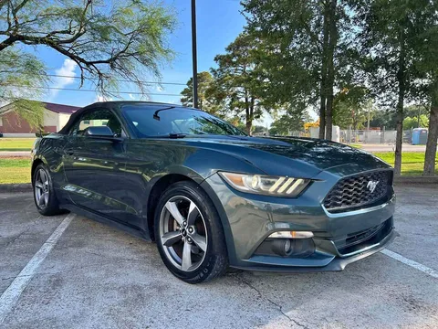 2015 Ford Mustang V6 Convertible