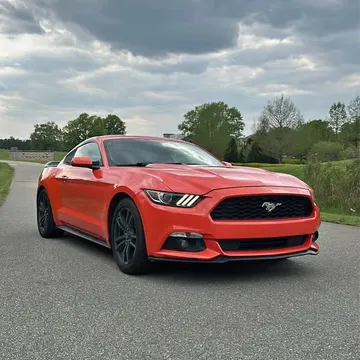 2015 Ford Mustang V6