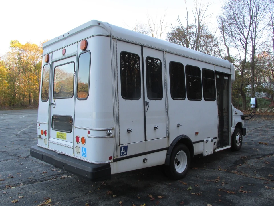 2015 Ford Econoline Van - Image 5 of 21