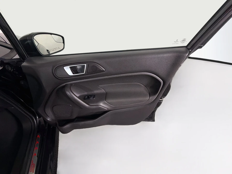 2015 Ford Fiesta - Image 26 of 27