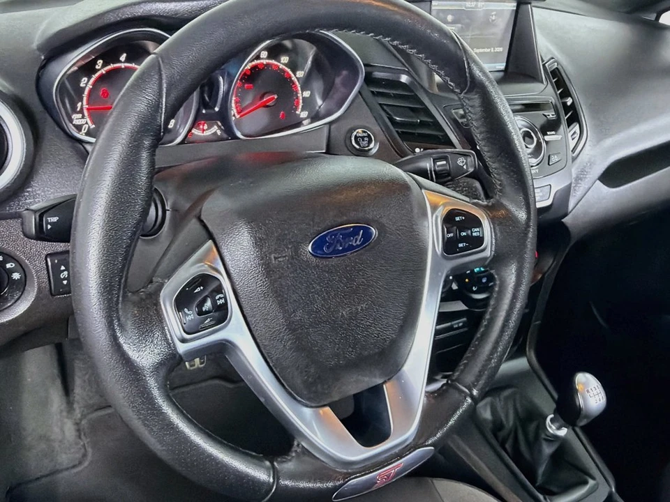 2015 Ford Fiesta - Image 15 of 27