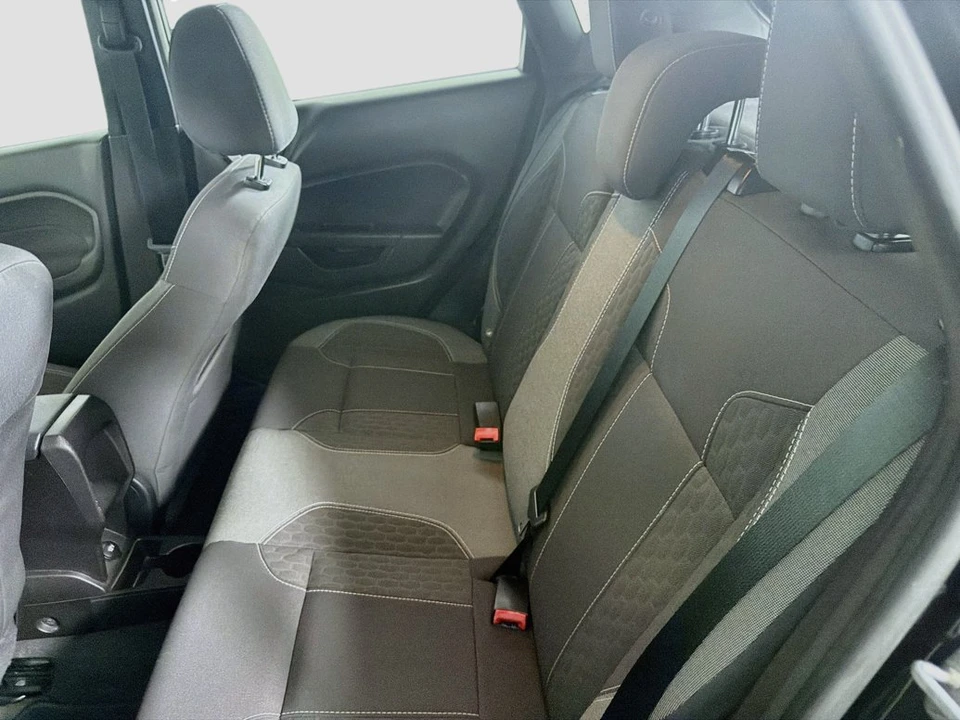 2015 Ford Fiesta - Image 21 of 27