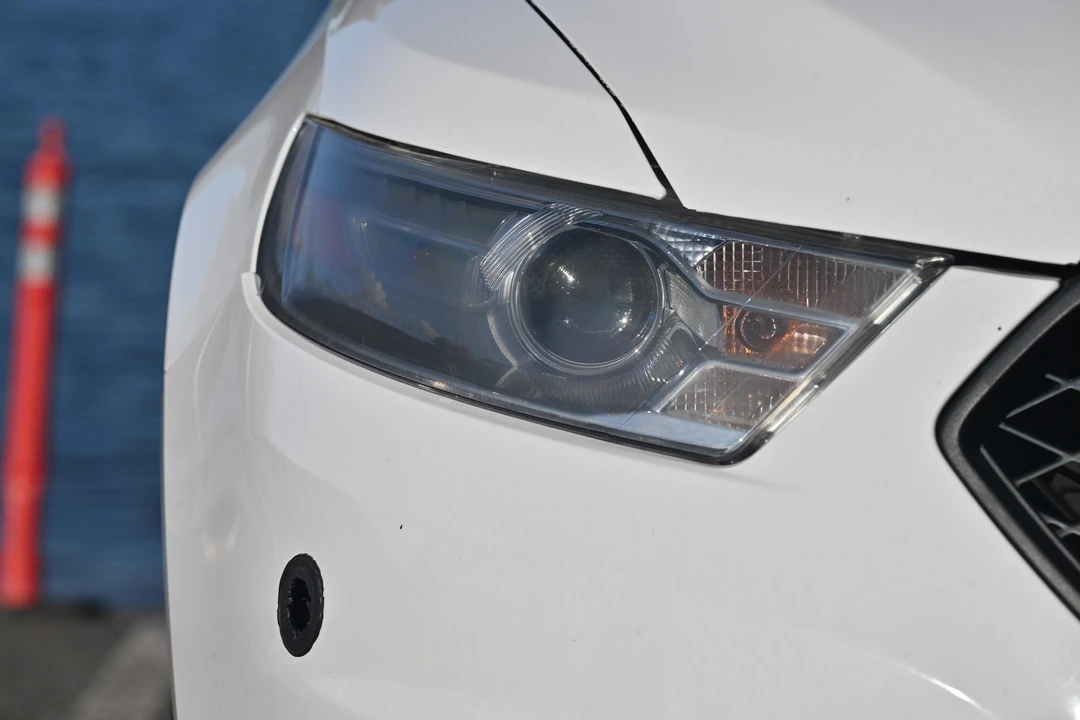 2015 Ford Taurus 6th Gen - Image 19 of 31