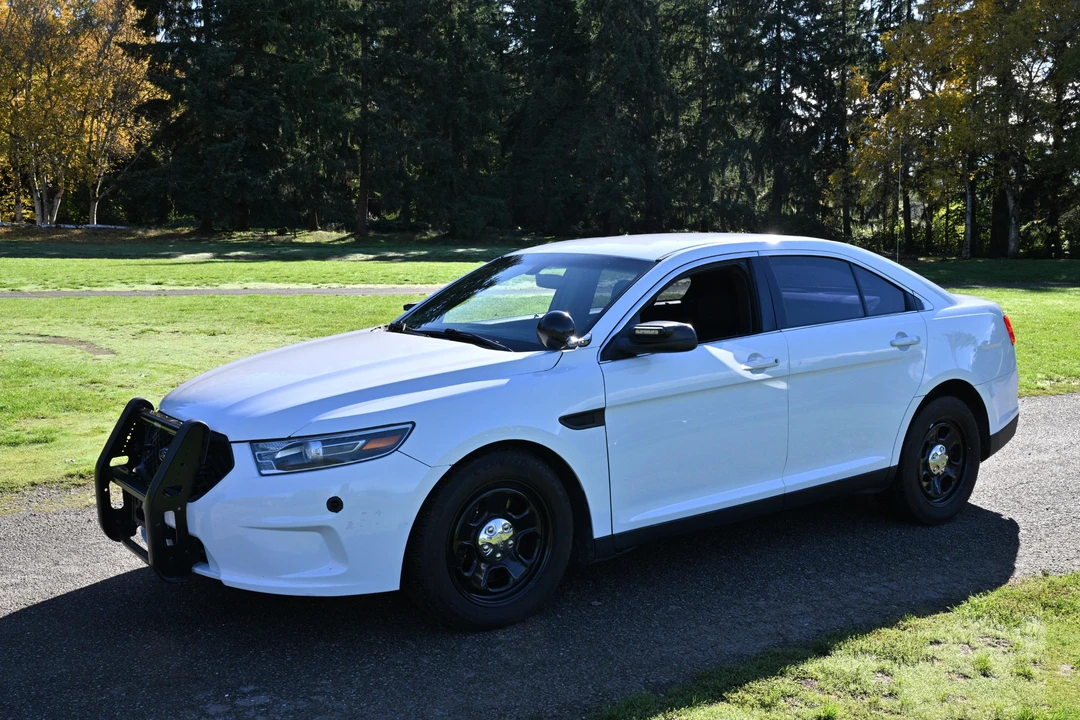 2015 Ford Taurus 6th Gen - Image 7 of 31
