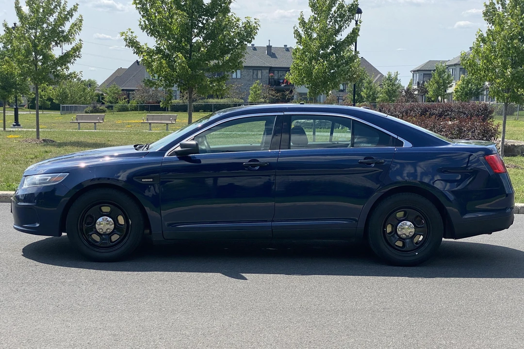2015 Ford Taurus 6th Gen - Image 3 of 5