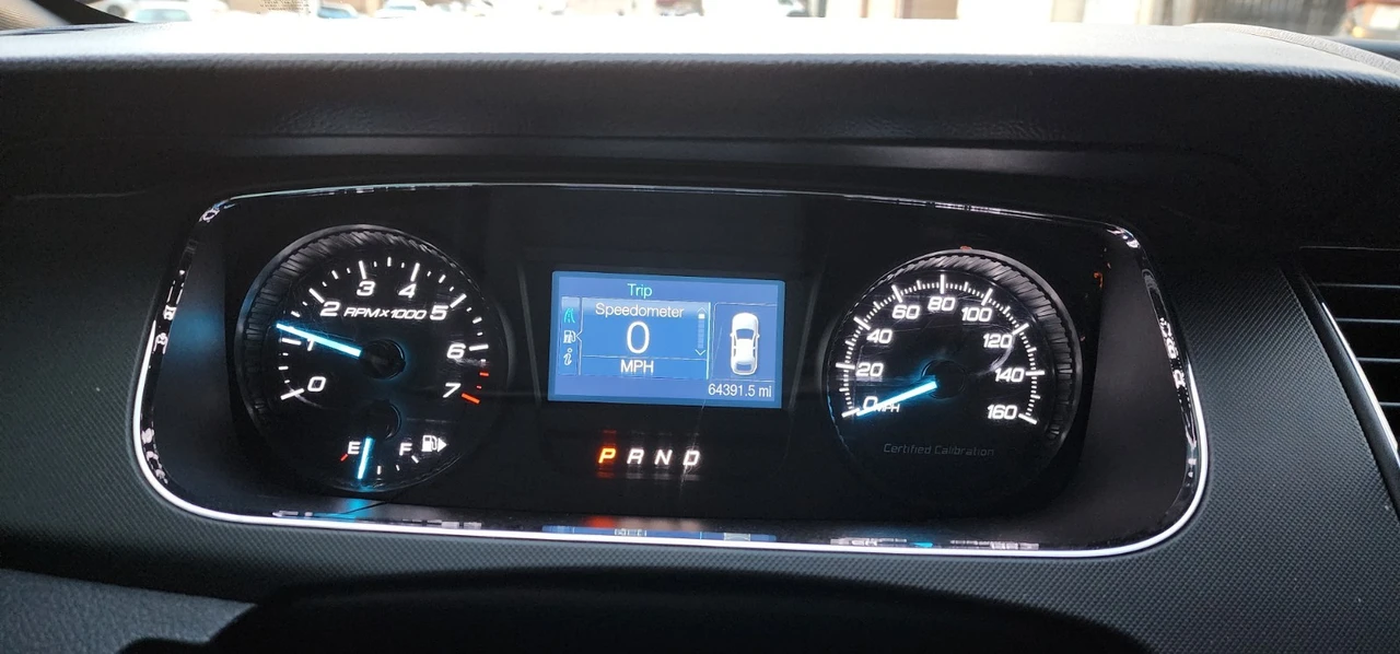 2015 Ford Taurus 6th Gen - Image 8 of 17