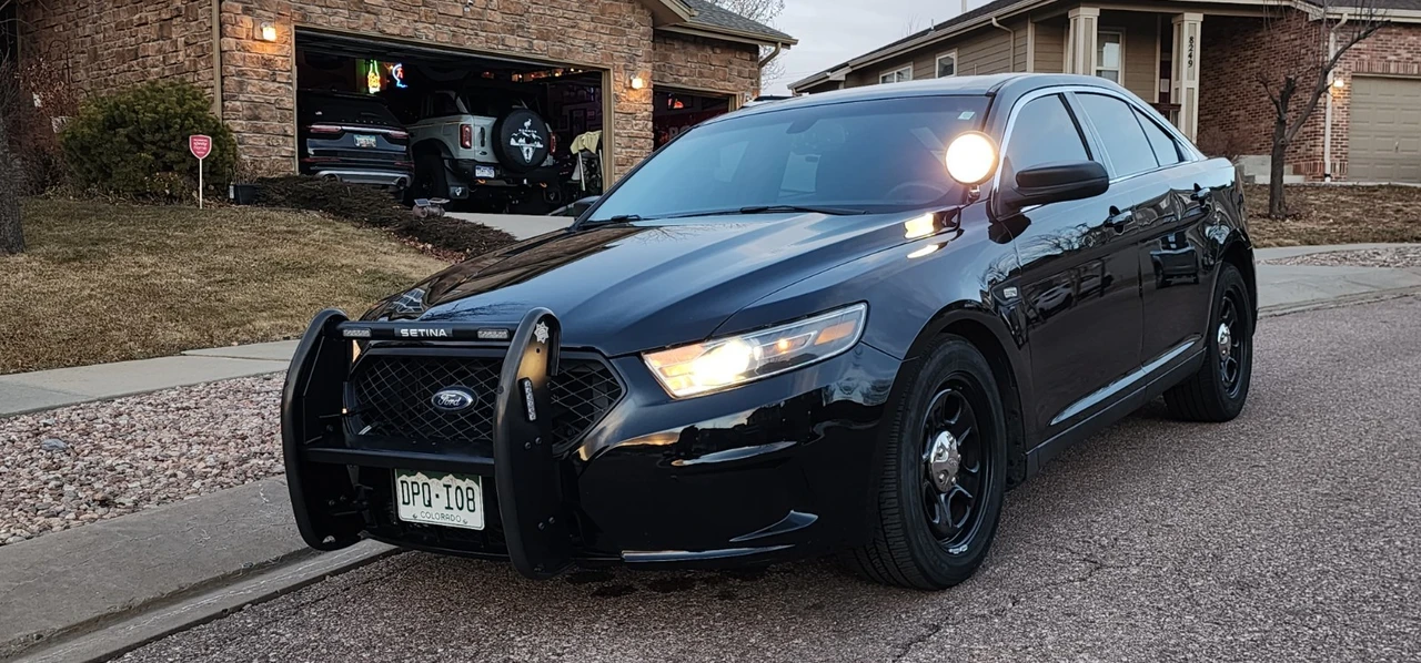 2015 Ford Taurus 6th Gen - Image 12 of 17