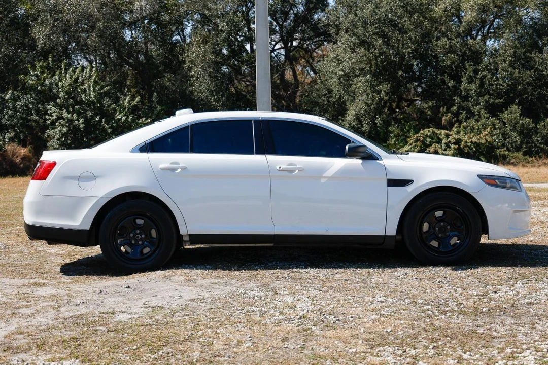 2015 Ford Taurus 6th Gen - Image 13 of 21