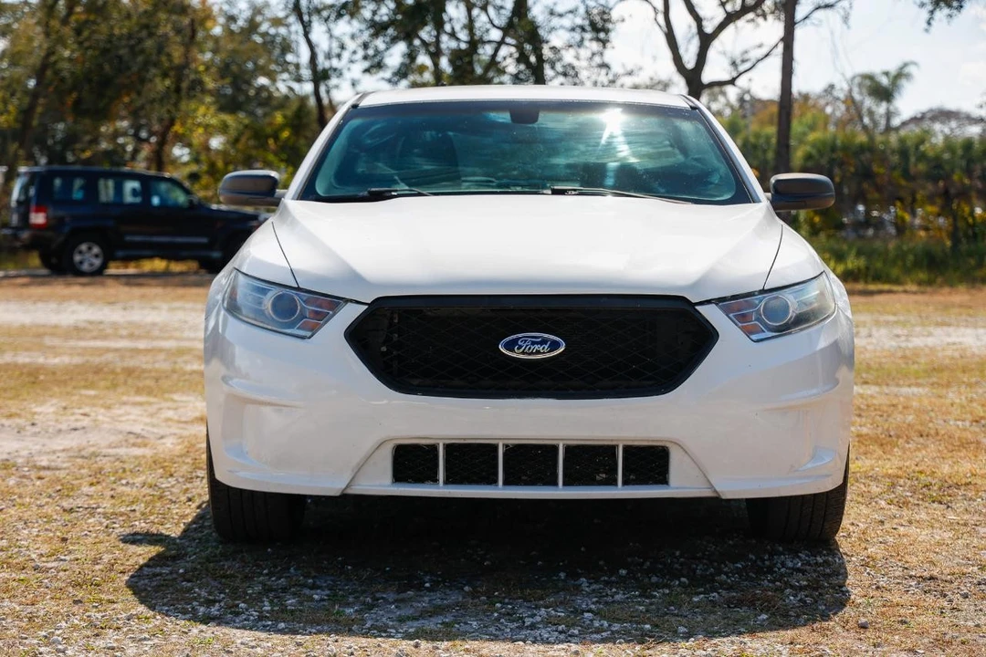 2015 Ford Taurus 6th Gen - Image 18 of 21