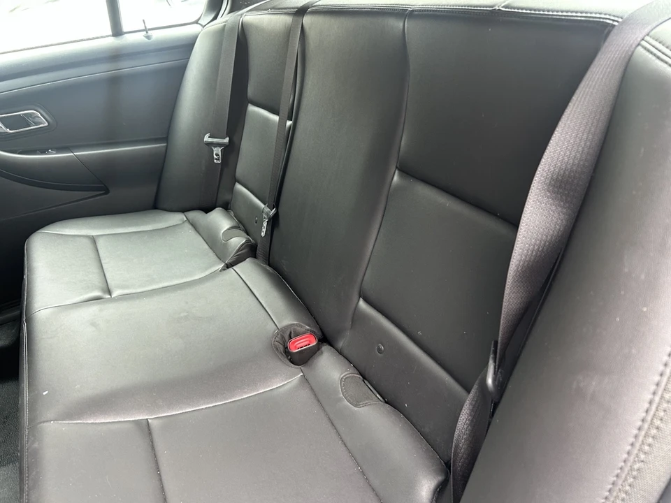 2015 Ford Taurus 6th Gen - Image 10 of 12