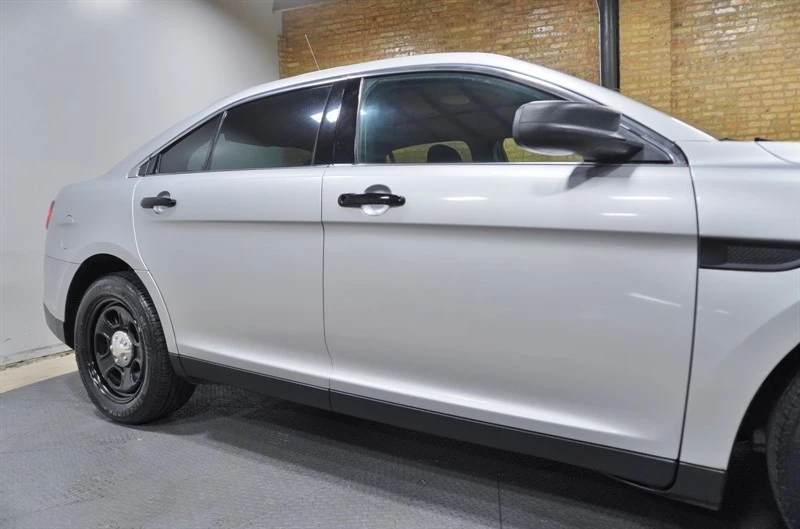 2015 Ford Taurus 6th Gen - Image 9 of 21
