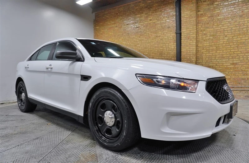 2015 Ford Taurus 6th Gen - Image 6 of 12